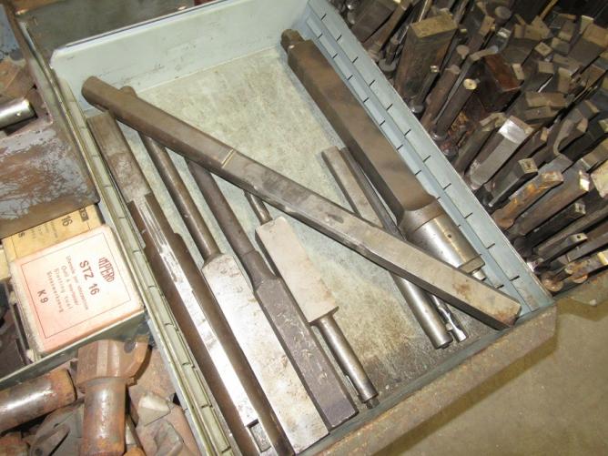 UTENSILI STOZZATURA   DT